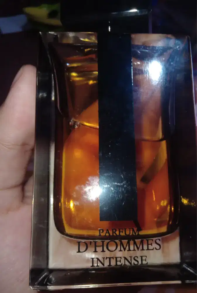 Maria D’Hommes – Intense