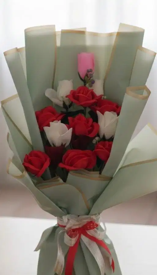 Custom Bucket Bunga,Coklat,Uang, DLL