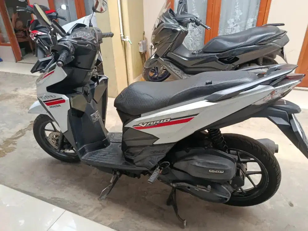 Belum ada yg serius vario. 125 led
