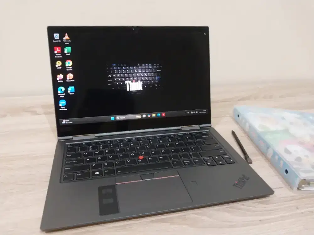 Lenovo Core  i7 16GB 1TB Touch 360 Pen Stylus