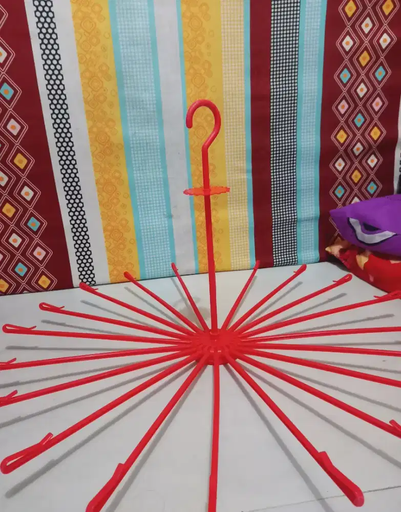 Gantungan/Jemuran Pakaian Bayi Lipat Bulat Lion Star