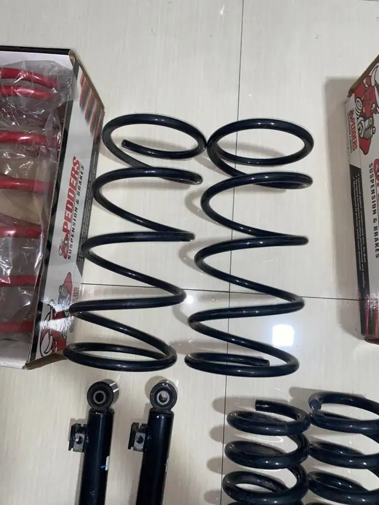coilover belakang pajero sport
