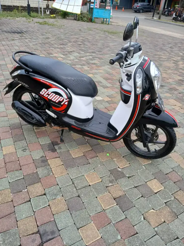 Dijual scopy th 2016 .ss kumplit .stnk.bpkb dan faktur.redy