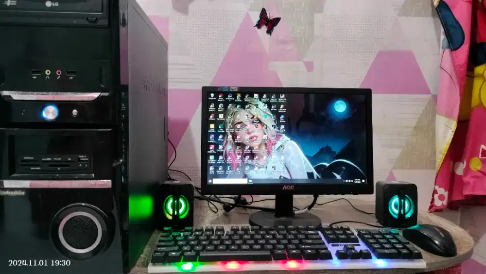 PC GAMING DESIGN + LCD 16 + RAM 8 GB + HD 500 GB + GAMES FILM APP