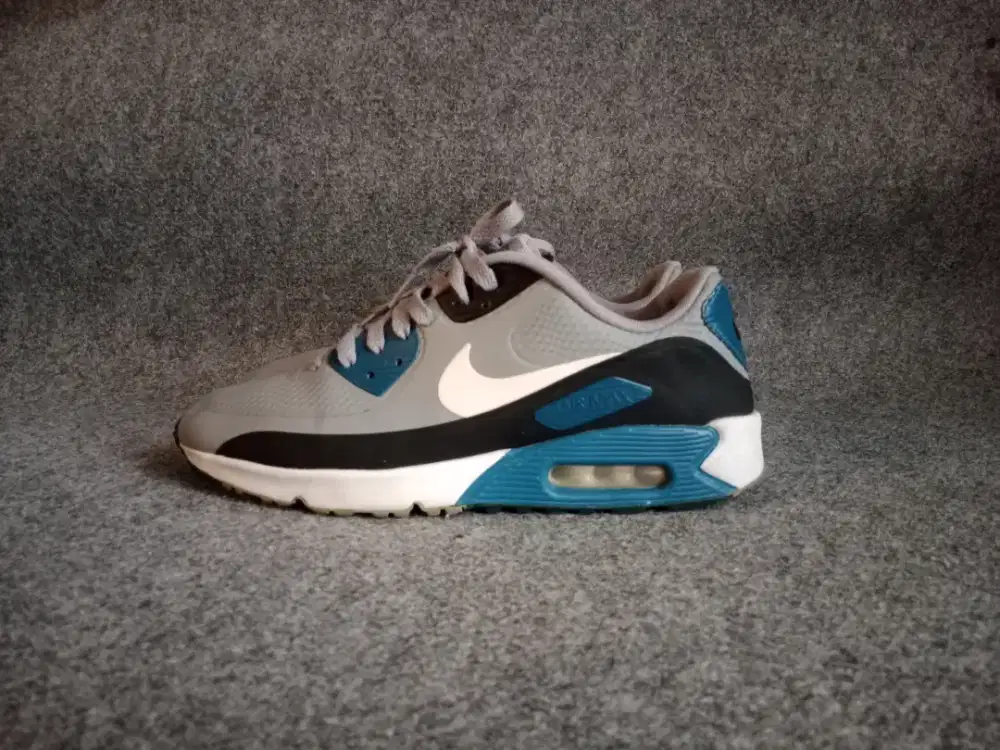 Sepatu nike air max size 43