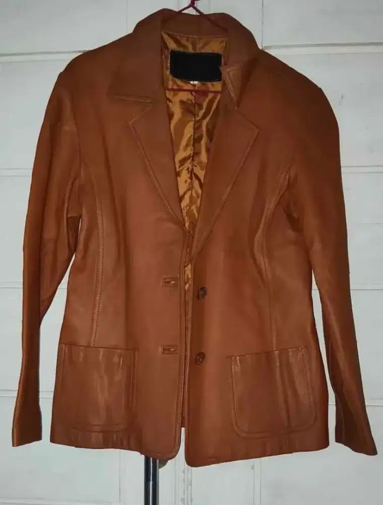 Preloved Jaket kulit