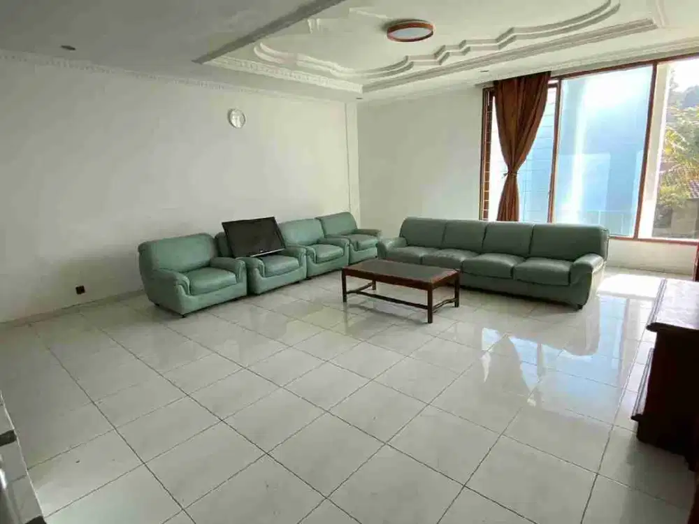 disewakan rumah di hegar asih Hegarmanah bandung