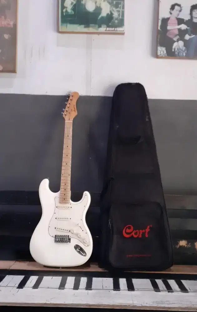 Gitar Elektrik Legacy Stratocaster ori