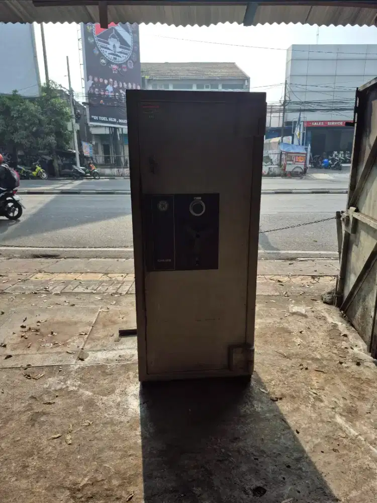 Brandkast merk : chubb ( second)