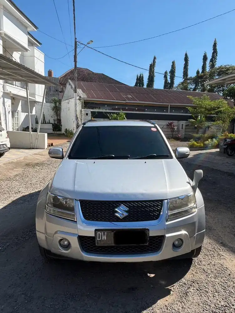 Suzuki grand vitara manual 2011