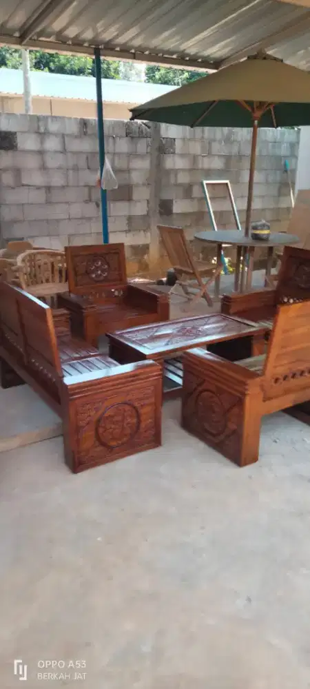 Kursi minimalis kayu jati