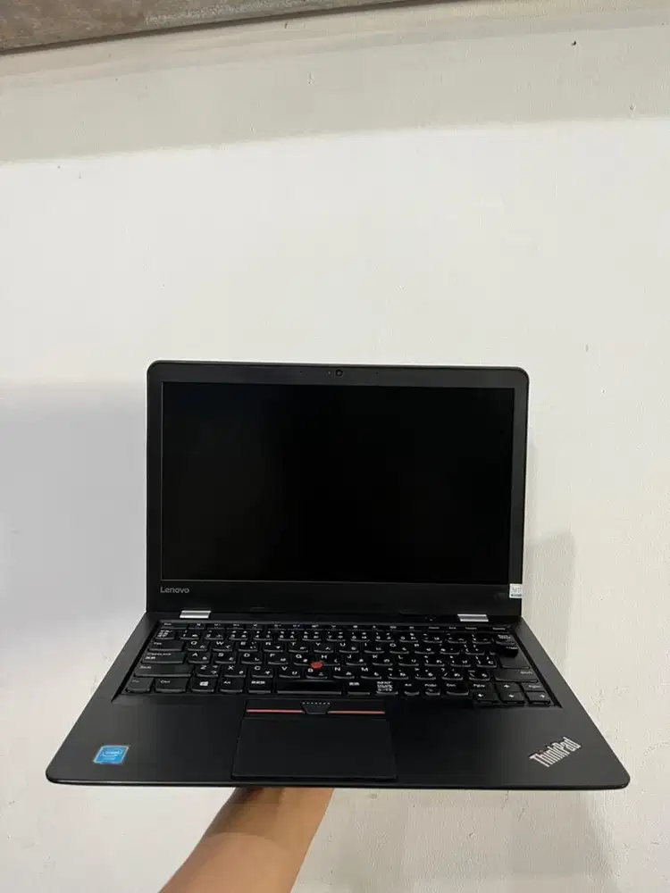 LAPTOP PROMO LENOVO THINKPAD MODEL TIPIS RAM 8GB TERMURAH BISA KREDIT