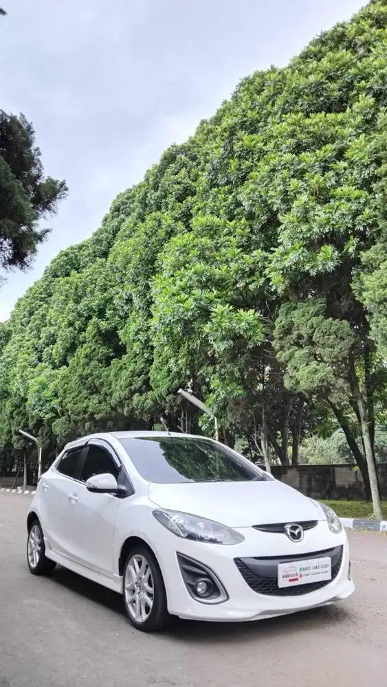 Mazda2 RZ,BAGUS!