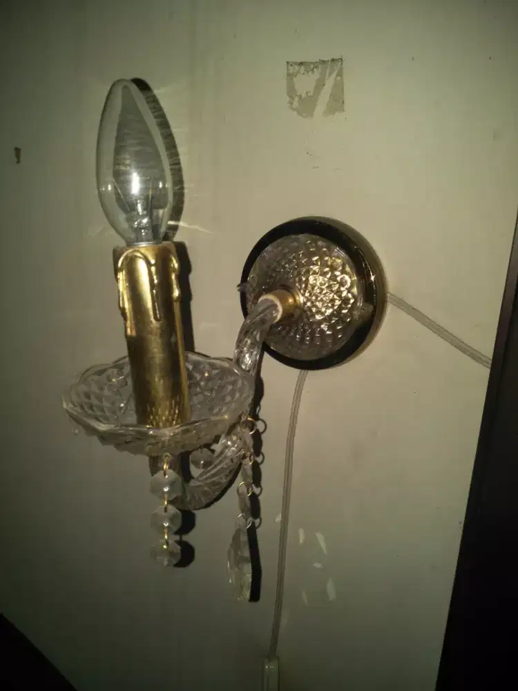 Lampu Eropah sepasang