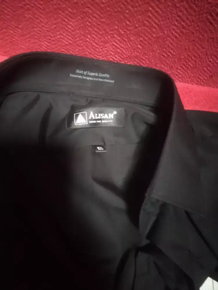 Kemeja alisan ukuran L