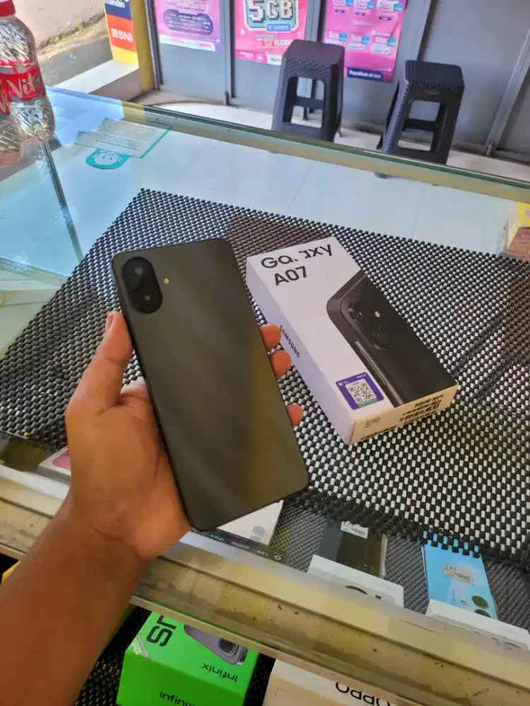 SAMSUNG A07 4/128 garansi on fullori