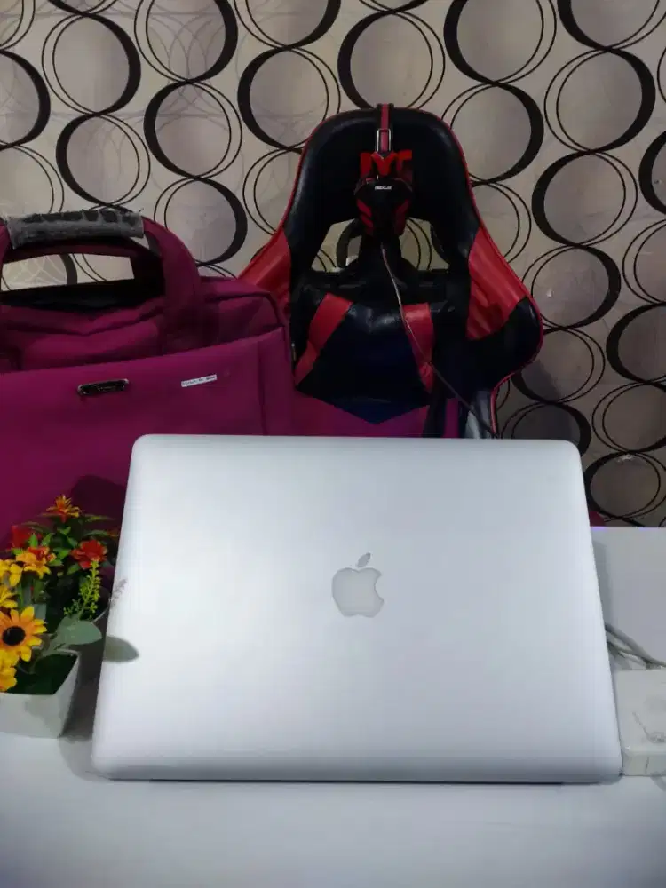 Macbook Pro RETINA A1398 i7 RAM 8GB SSD [Premium]