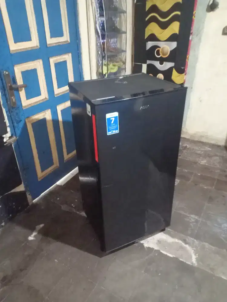 Jual kulkas AQUA 1 pintu mesin ori dingin beku normal bisa diantar