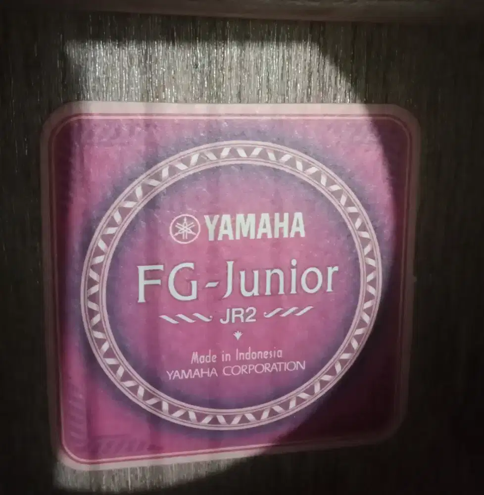 Gitar Akustik Yamaha FG Junior - JR2