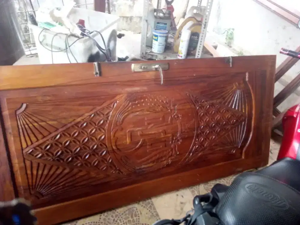 Pintu jati full ukir siap pakai