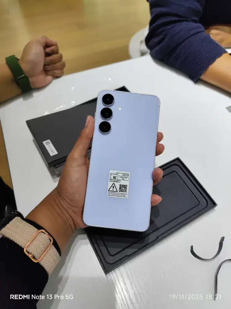 Kredit tanpa DP Samsung S25 FE internal 512gb