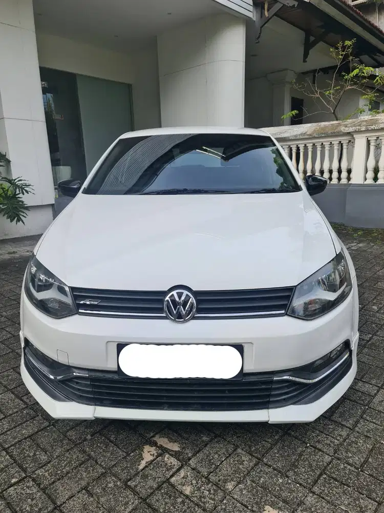 VOLKSWAGEN POLO 1.2 TSI R LINE ASLI BALI NEGO