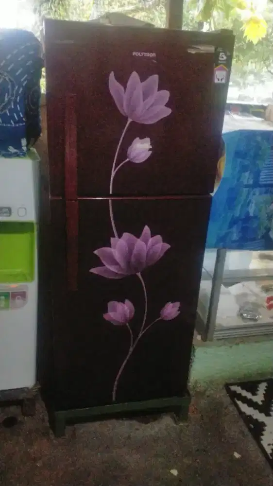 Kulkas polytron 2 pintu, prb 219B