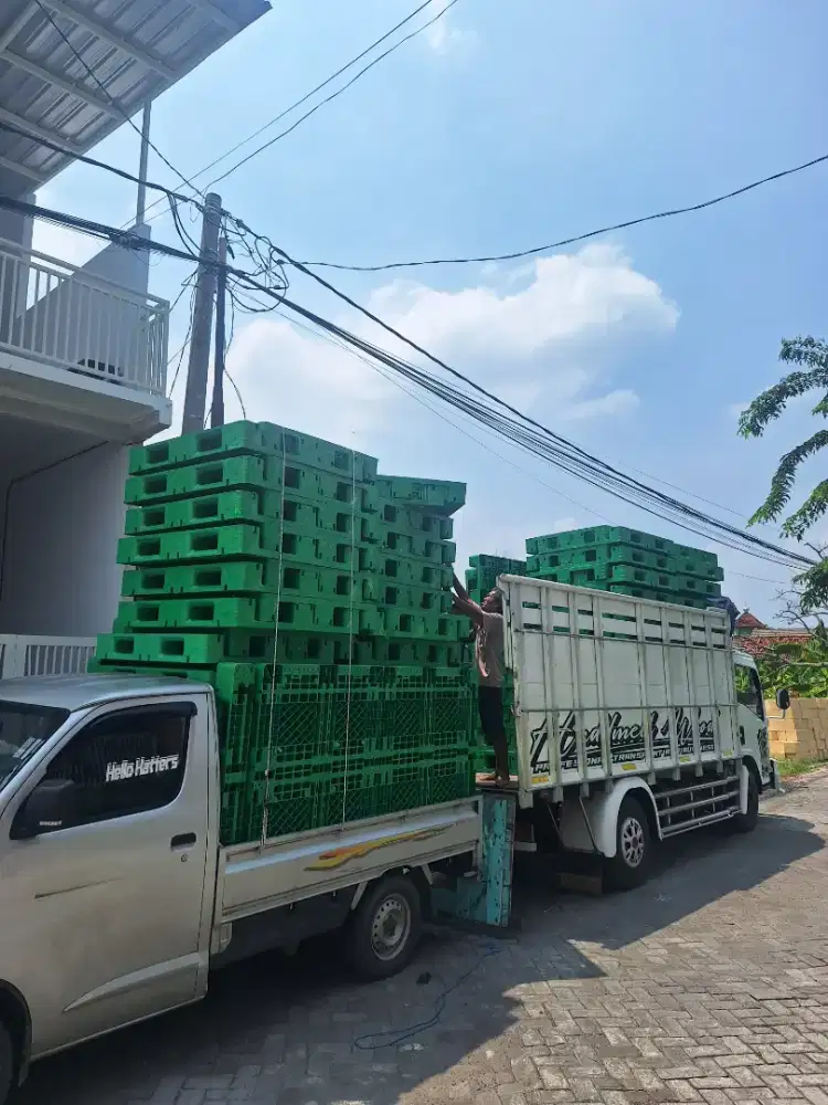 Pallet Plastik Second like new dan baru