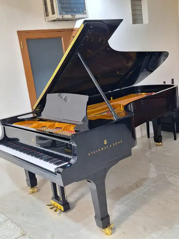 Grand piano steinway & sons type D Hamburg kelas dunia