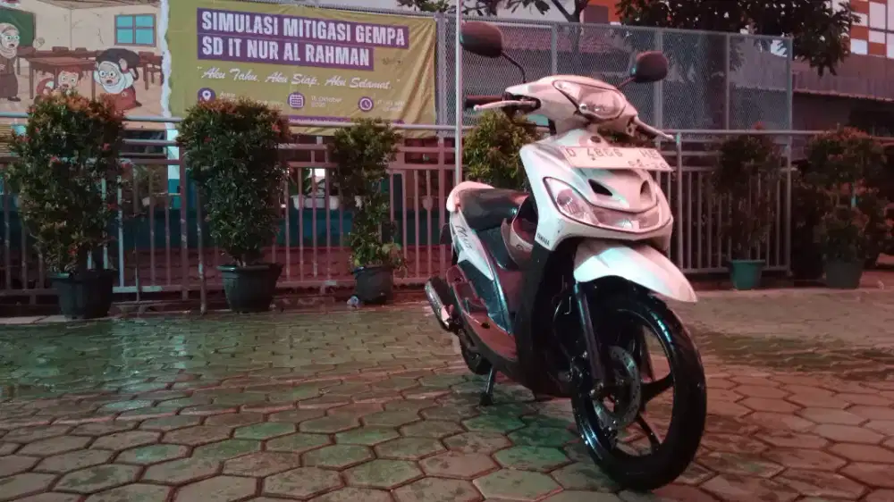 Jual motor mio 2010