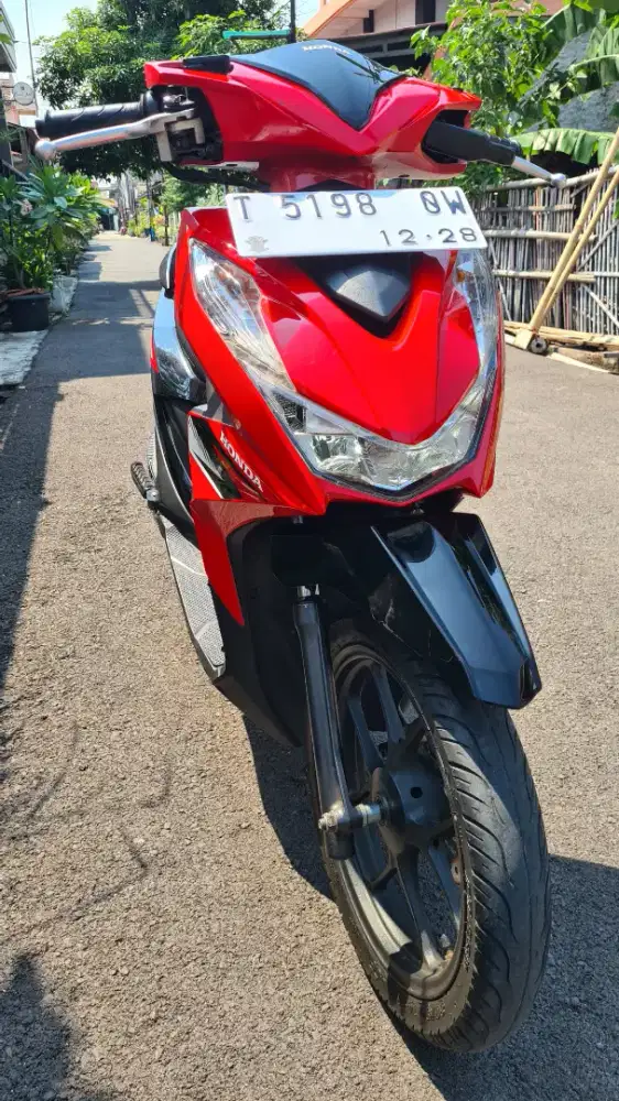 Beat sporty tahun 2023 merah cabe mulus