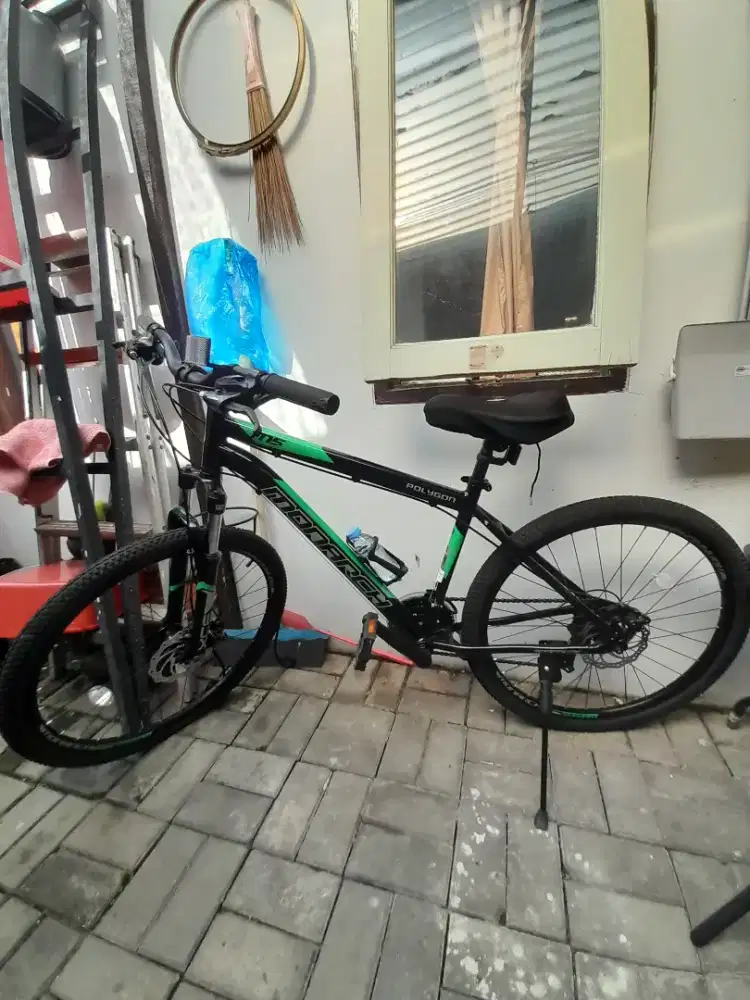 Jual Murah, Sepeda MTB Polygon Monarch M5 Seperti Baru Banget