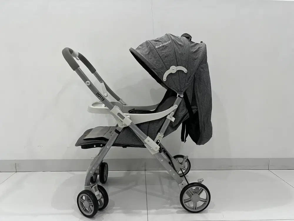 Stroller Babydoes