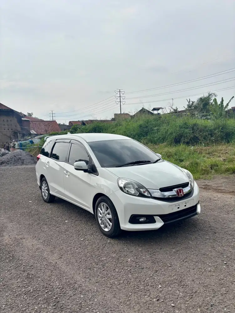 Km 43rb Honda Mobilio E CVT 2015 Antik AT 2016 Matic 2014