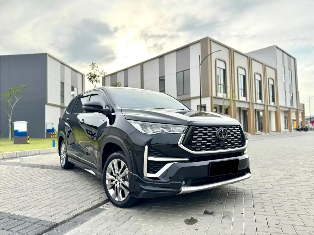 (KM 4 RIBU) Toyota Innova Zenix Q Hybrid TSS Modellista Hitam 2024