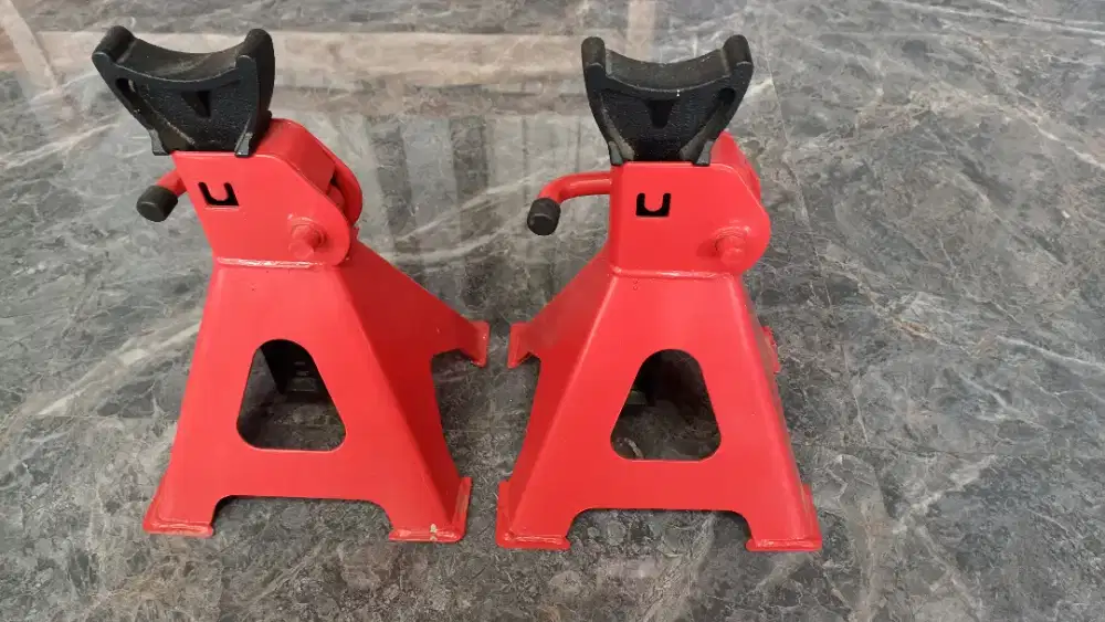 Jackstan 3 ton seperti baru