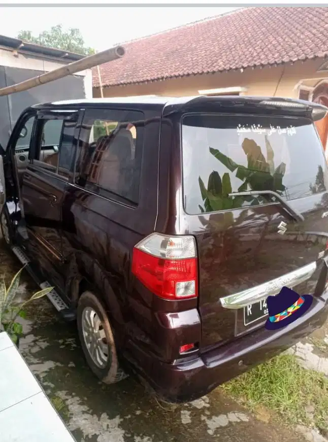 Suzuki APV Arena 2012 Bensin