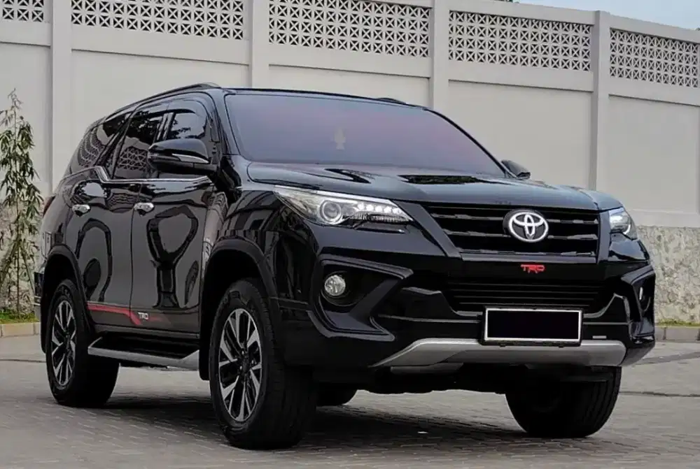 Toyota Fortuner VRZ TRD AT 2019