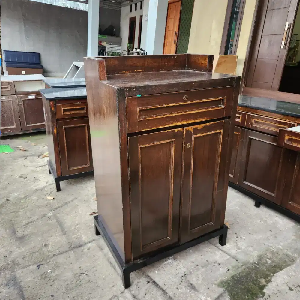 Buffet 70cm/Cradensa/Konsol/Kabinet B9