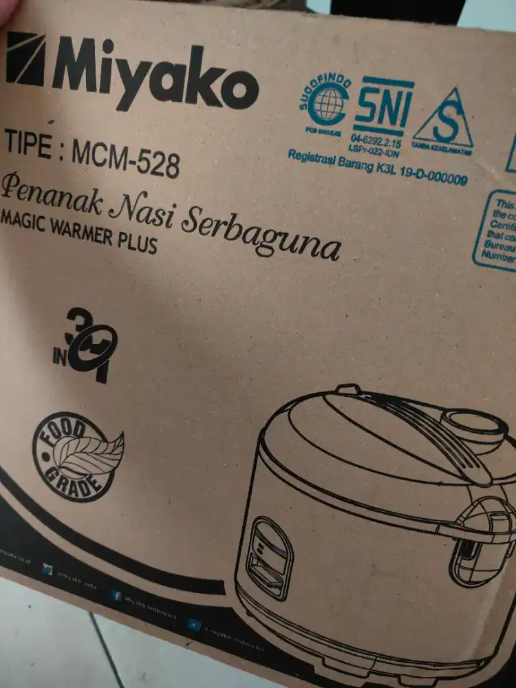 MIYAKO Rice Cooker MCM-528 brand new