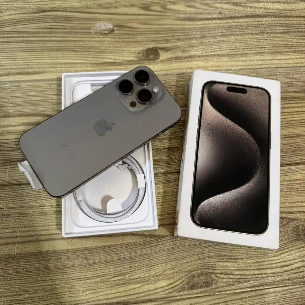 Iphone 15 pro 256gb Ex ibox Like new BH 100% Bisa COD dan TT