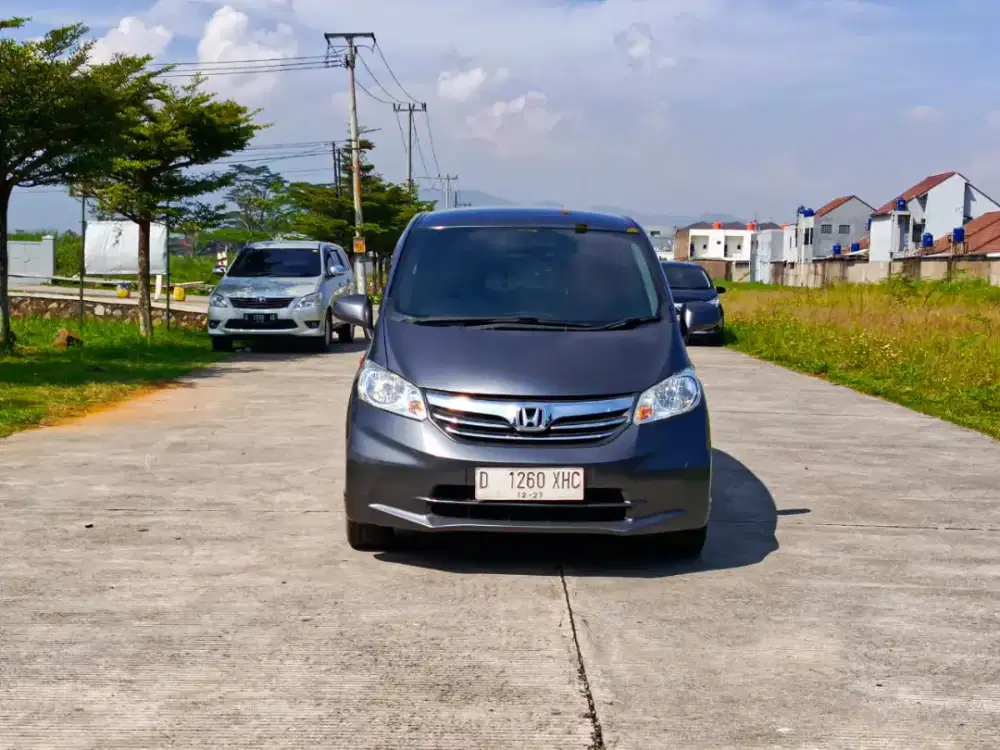 DP 5 JT Honda Freed SD AT 2012