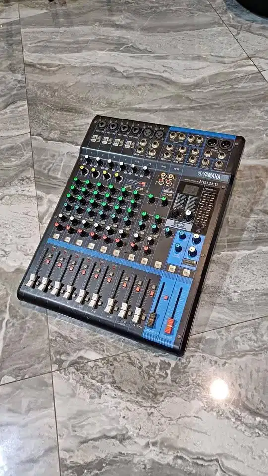 Mixer Yamaha Mg12xu Original