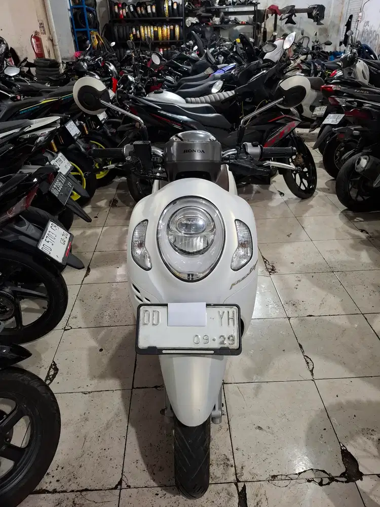 Honda Scoopy keyles 110cc 2024 putih