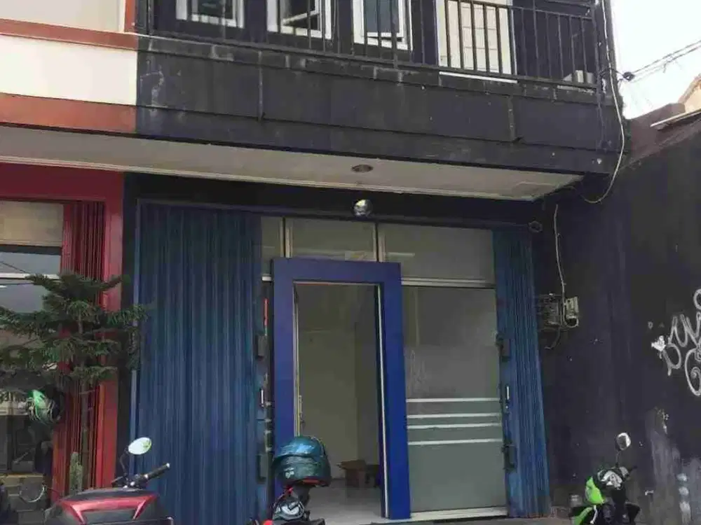 Disewakan Ruko 2 ½ Siap Pakai