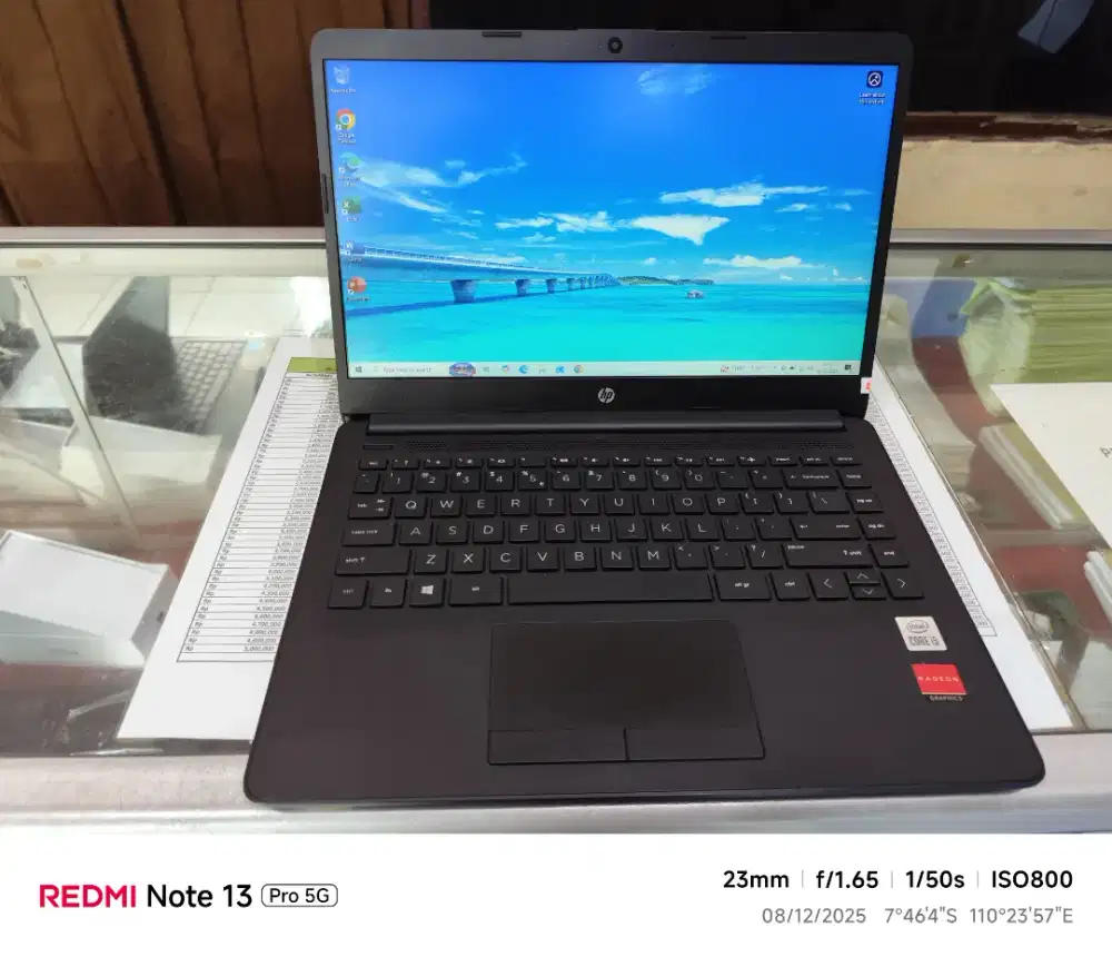 Laptop HP CF2224NIA Dual VGA Core i5 gen 10