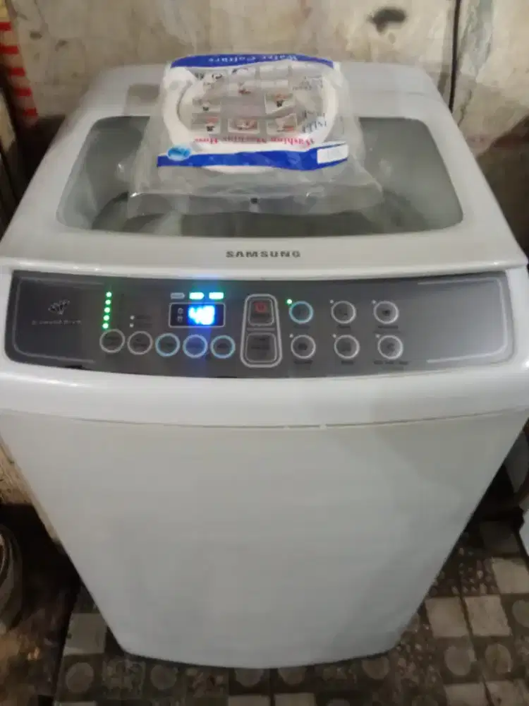 Mesin cuci samsung otomatis