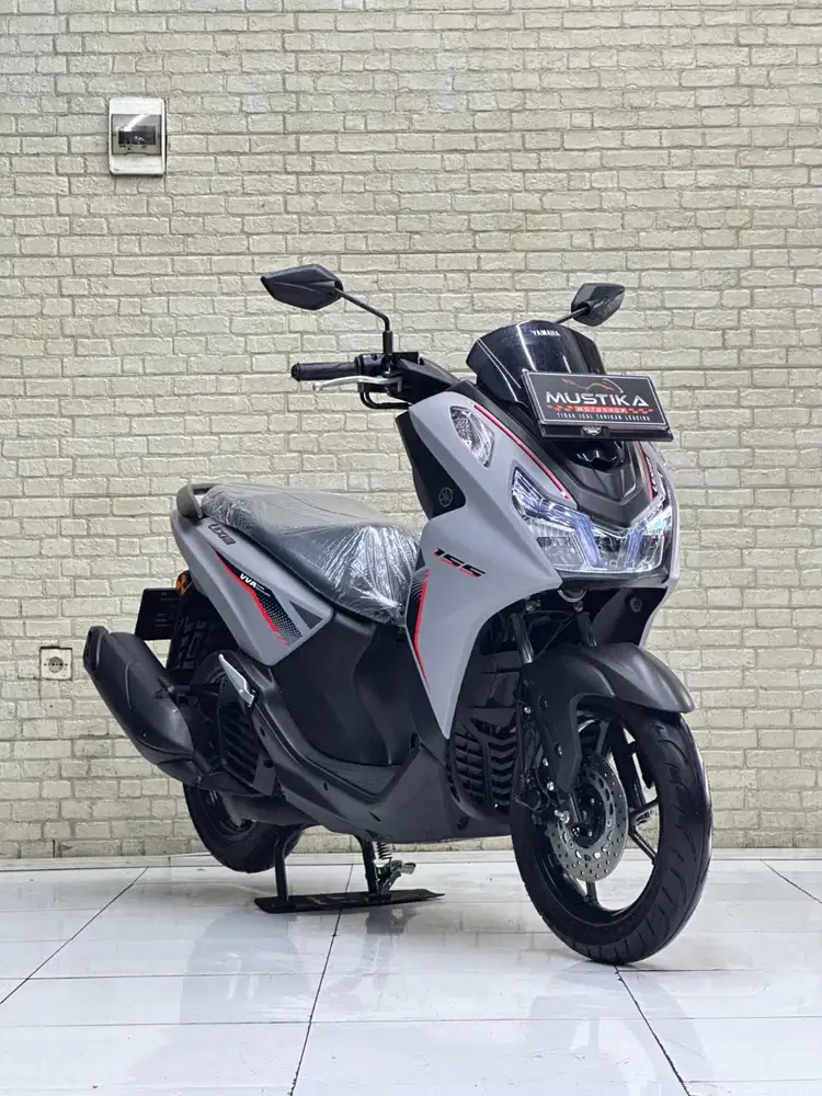 ODO 9RB‼️ Yamaha New Lexi LX 155 2024 Matte Grey - Mustika Motoshop