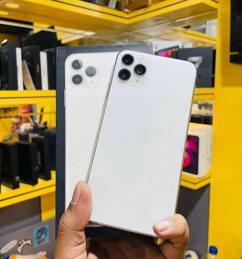 Iphone 11 pro max 256GB bea cukai anti blokir fullset