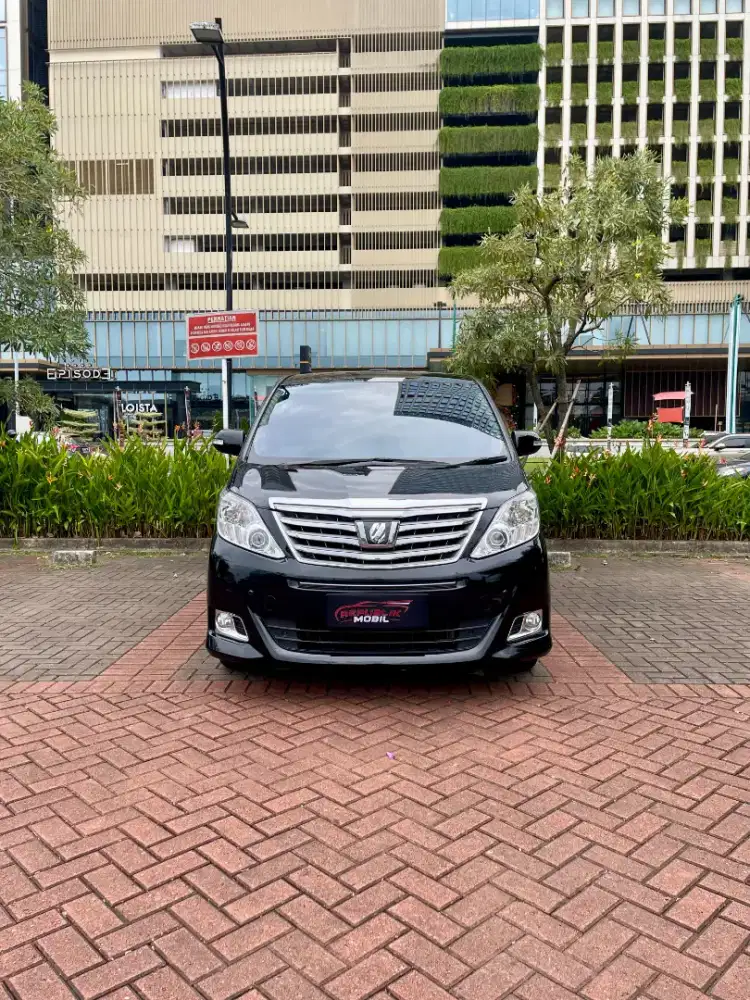 Toyota Alphard 3.5 G AT 2012